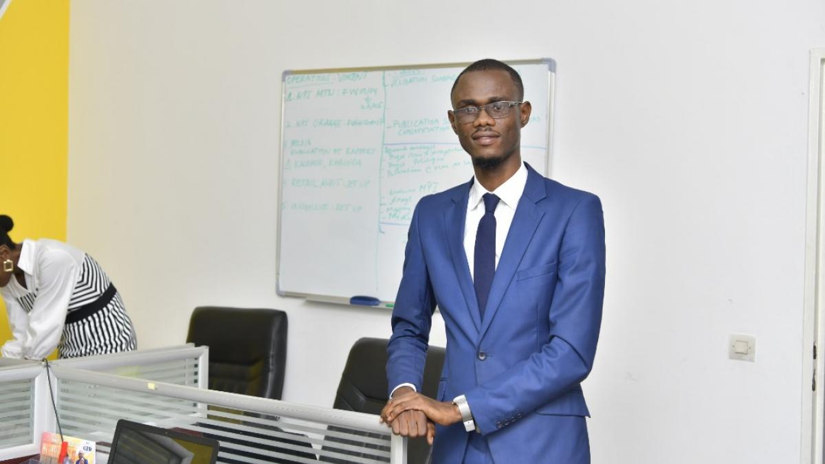 One day with Rodriguez Adjabu